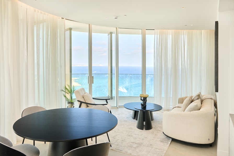 5 Bedroom Marina Apartment For Sale