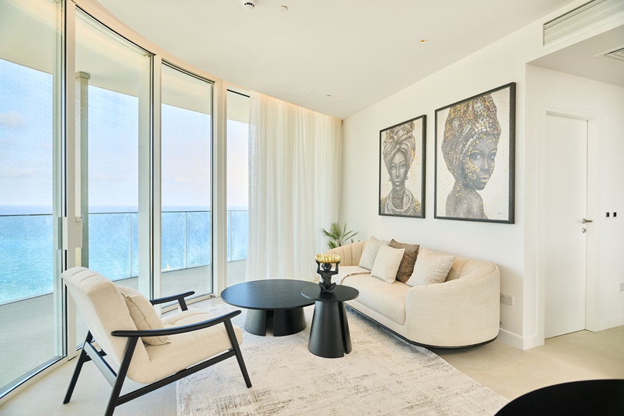 3 Bedroom Marina Apartment For Sale