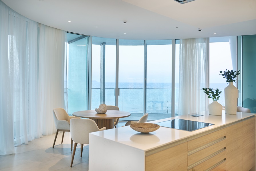 2 Bedroom Marina Apartment For Sale