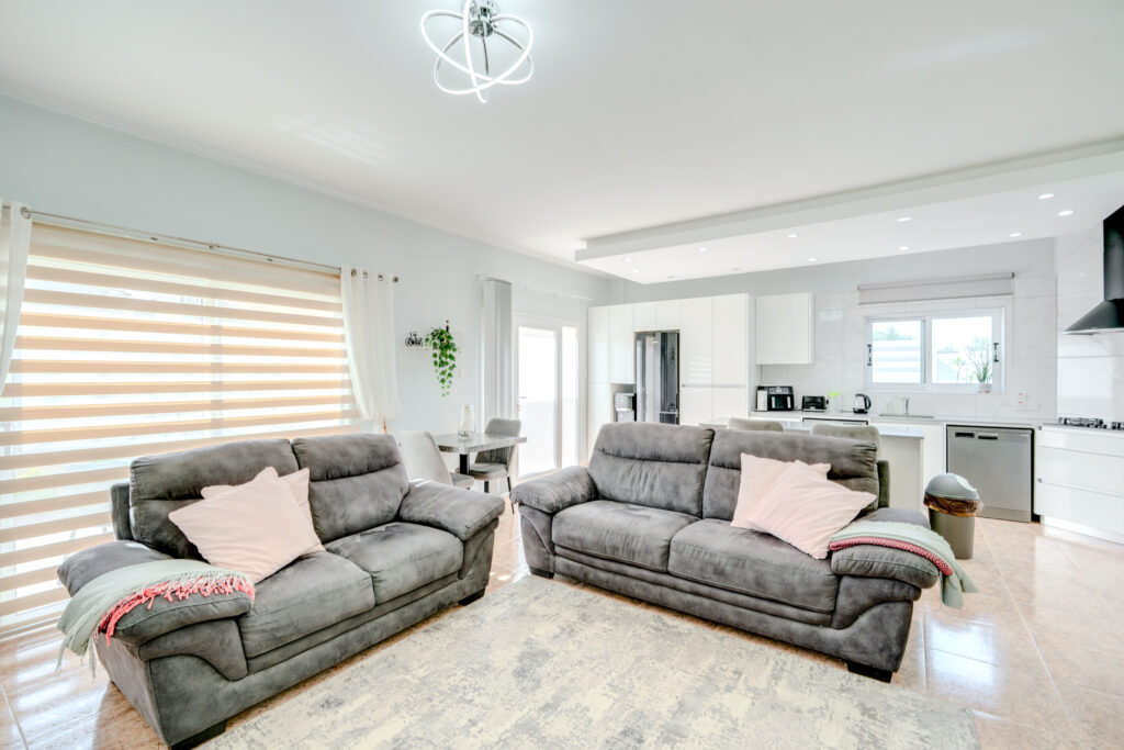 2 Bedroom Bungalow  For Sale in Frenaros