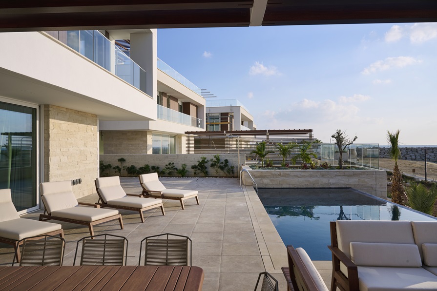 5 Bedroom Villa For Sale in Ayia Napa Marina